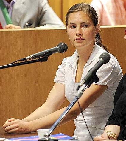 Jailed murder suspect Knox of the U.S. gives evidence at her trial for murder in Perugia
